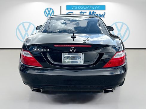Used 2013 Mercedes-Benz SLK 250 image 6