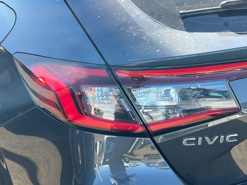 Used 2022 Honda Civic Sport Touring image 20