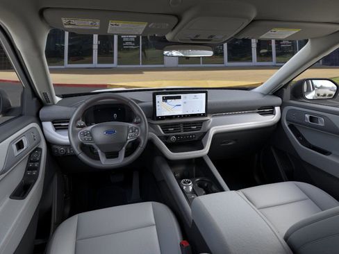 New 2026 Ford Explorer Active image 9