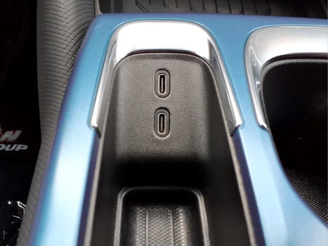 Used 2024 Chevrolet Equinox EV LT FWD image 22