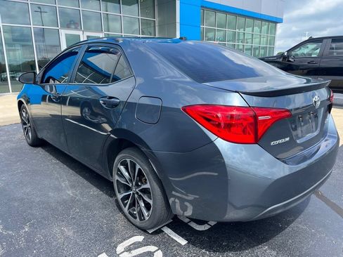 Used 2017 Toyota Corolla XSE FWD image 4