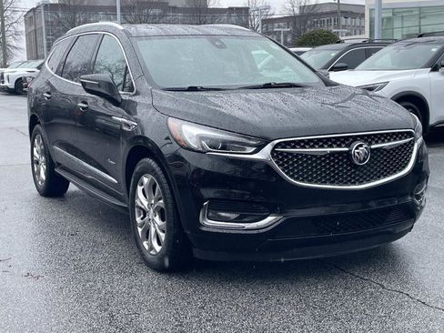 Used 2020 Buick Enclave Avenir w/ Avenir Technology Package image 5