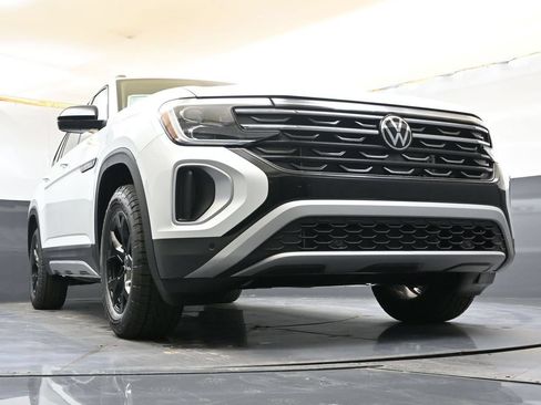 New 2026 Volkswagen Atlas Peak Edition AWD/4WD image 47