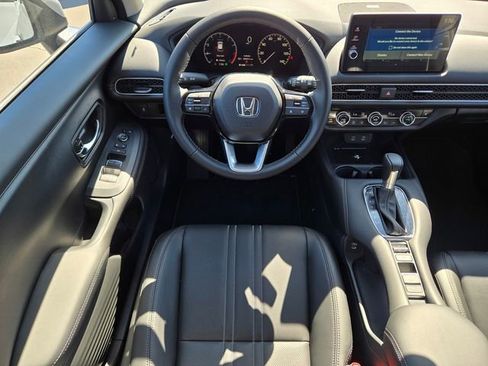 New 2026 Honda HR-V EX-L image 7