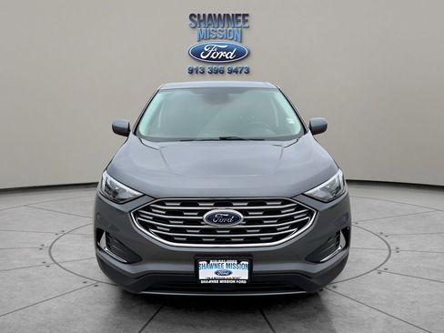 Used 2022 Ford Edge SEL image 2