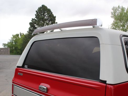 Used 1991 Chevrolet Blazer 4WD image 25