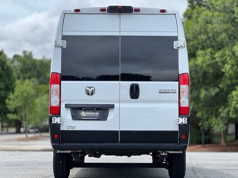 Used 2023 RAM ProMaster 2500 FWD image 6