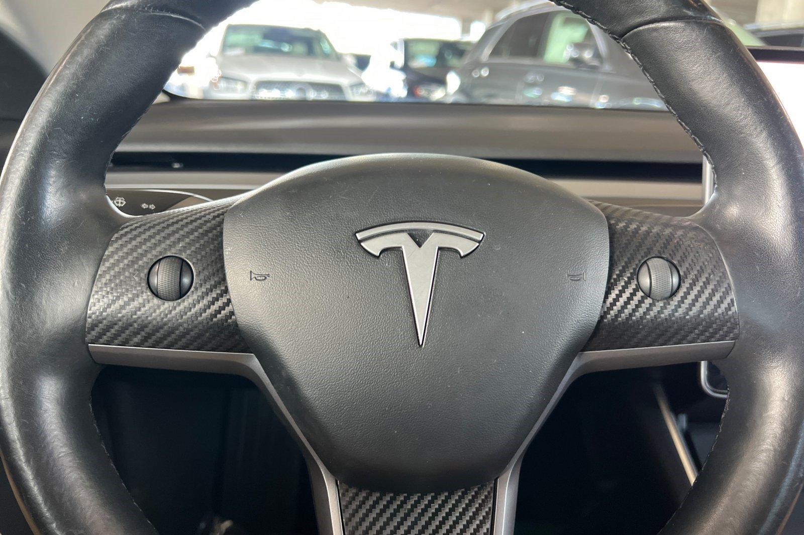 Used 2018 Tesla Model 3 Long Range RWD image 10