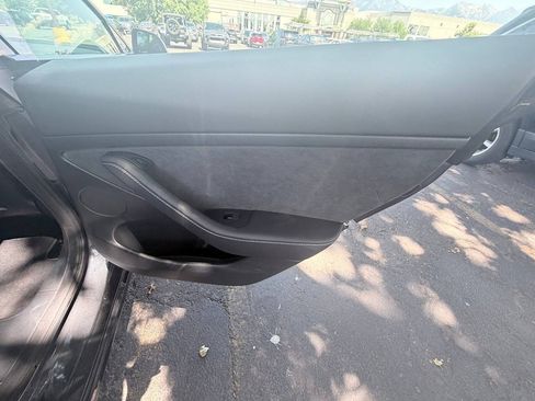Used 2023 Tesla Model 3 Performance AWD/4WD image 18