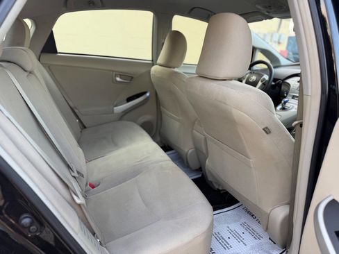 Used 2014 Toyota Prius Two image 16