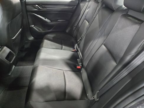 Used 2019 Honda Accord Sport image 18