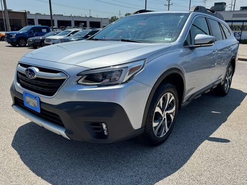 Used 2022 Subaru Outback Limited AWD/4WD image 8