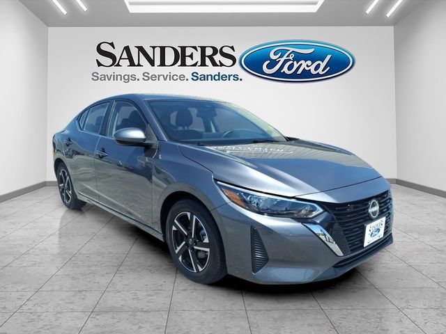 Used 2025 Nissan Sentra SV FWD image 1