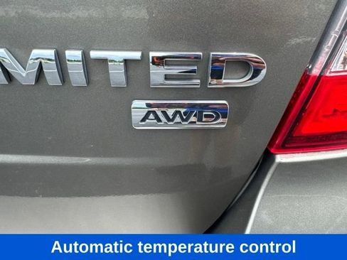 Used 2013 Ford Edge Limited AWD/4WD image 8