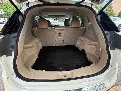 Used 2016 Nissan Rogue SL w/ SL Premium Package AWD/4WD image 22
