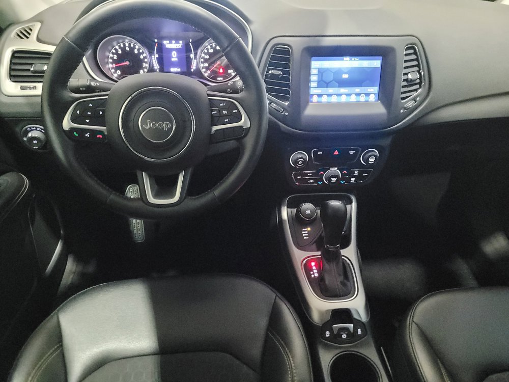 Used 2019 Jeep Compass Latitude w/ Cold Weather Group AWD/4WD image 22