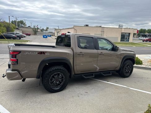 Used 2023 Nissan Frontier PRO-4X w/ Pro-4X Premium Package AWD/4WD image 4
