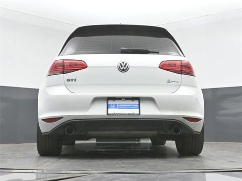 Used 2017 Volkswagen GTI S image 45