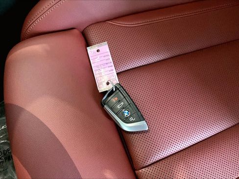 Used 2022 BMW M340i xDrive w/ Premium Package image 15