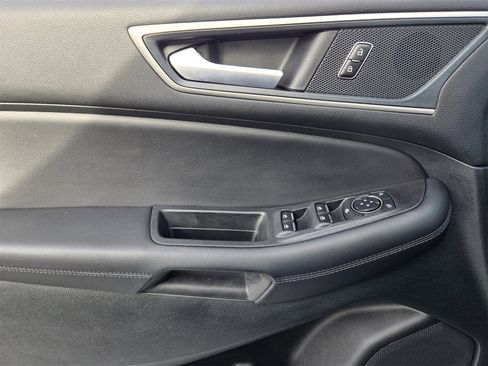 Certified 2024 Ford Edge SEL image 21