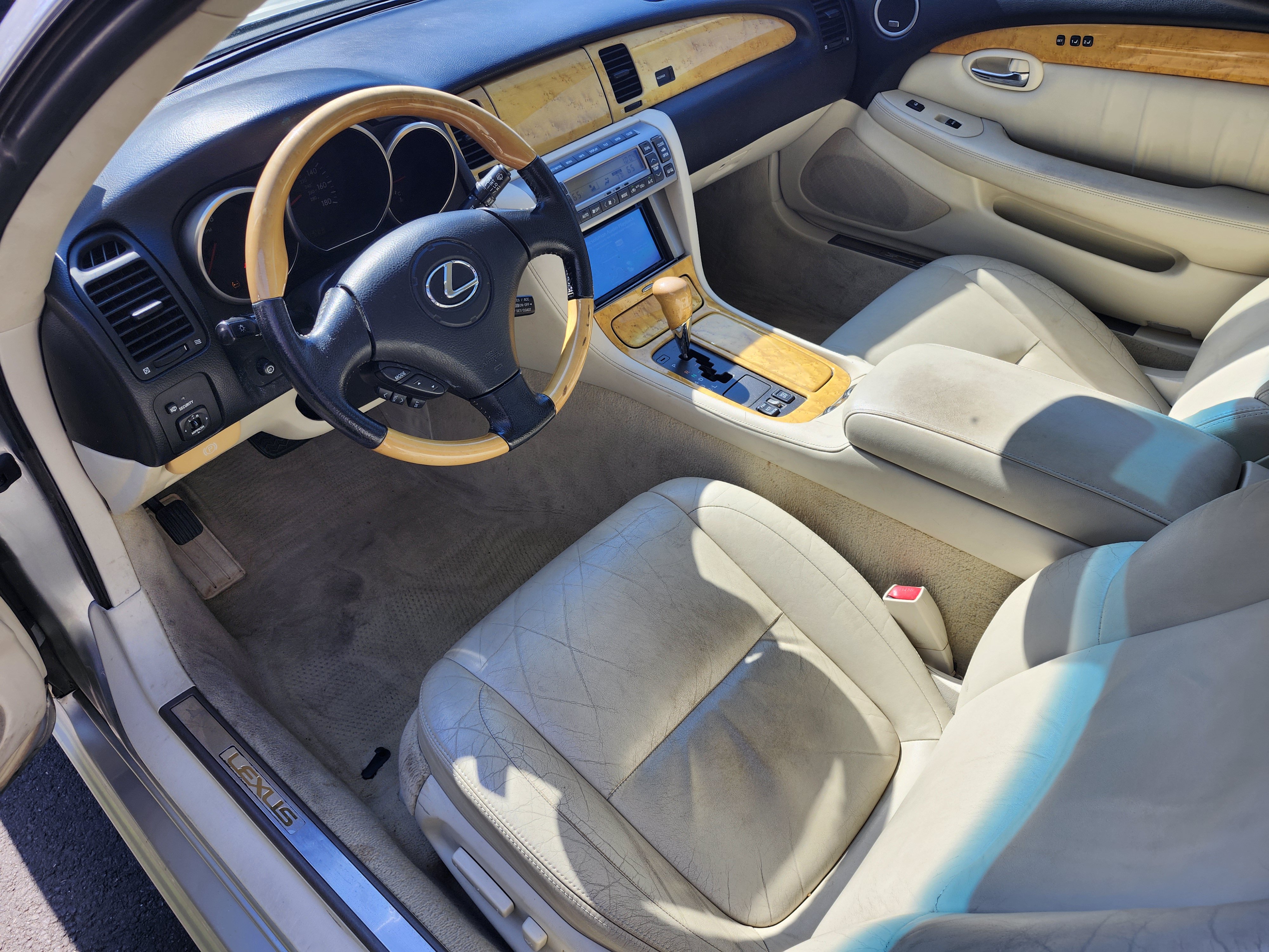 Used 2003 Lexus SC 430 Convertible RWD image 5