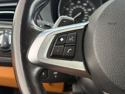 Used 2016 BMW Z4 sDrive28i w/ Sport Package image 14