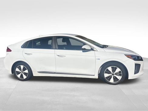 Used 2019 Hyundai Ioniq Limited image 9
