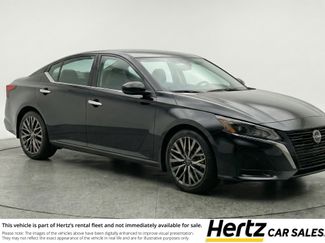 Used 2025 Nissan Altima 2.5 SV FWD video 1