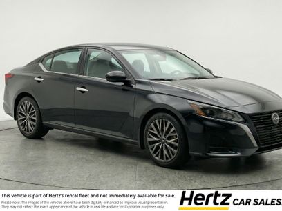 Used 2025 Nissan Altima 2.5 SV