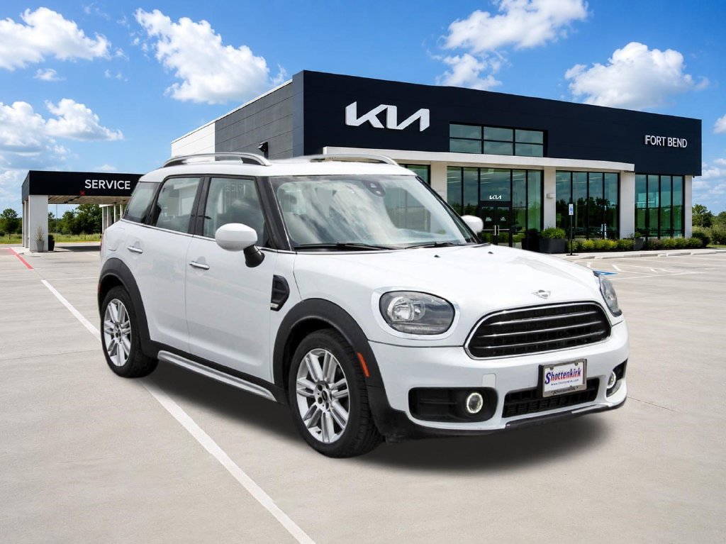 Used 2020 MINI Cooper Countryman FWD image 3