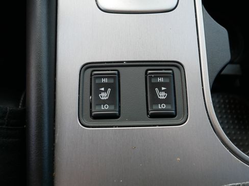 Certified 2024 Nissan Murano SV w/ SV Midnight Edition Package image 32