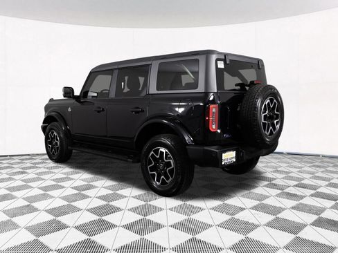 Used 2024 Ford Bronco Outer Banks AWD/4WD image 14