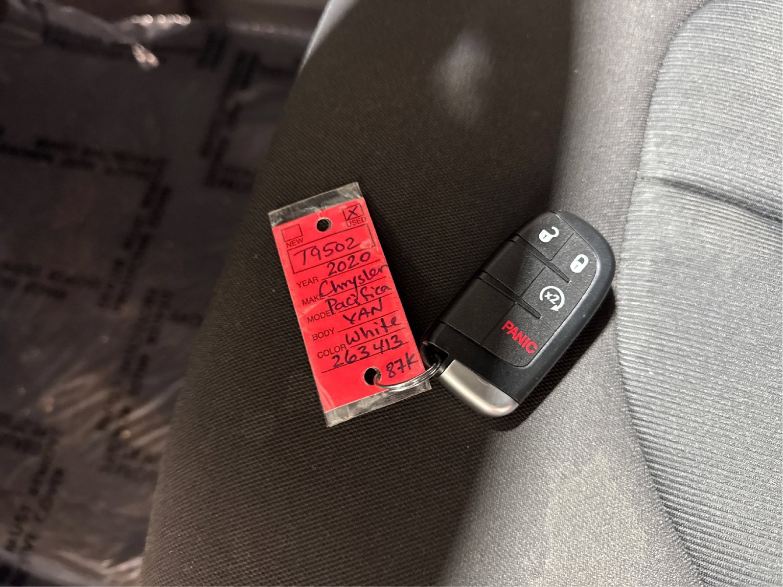 Used 2020 Chrysler Pacifica Touring w/ S Appearance Package FWD image 29