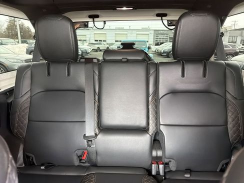 Used 2022 Jeep Wrangler Unlimited Sahara image 20