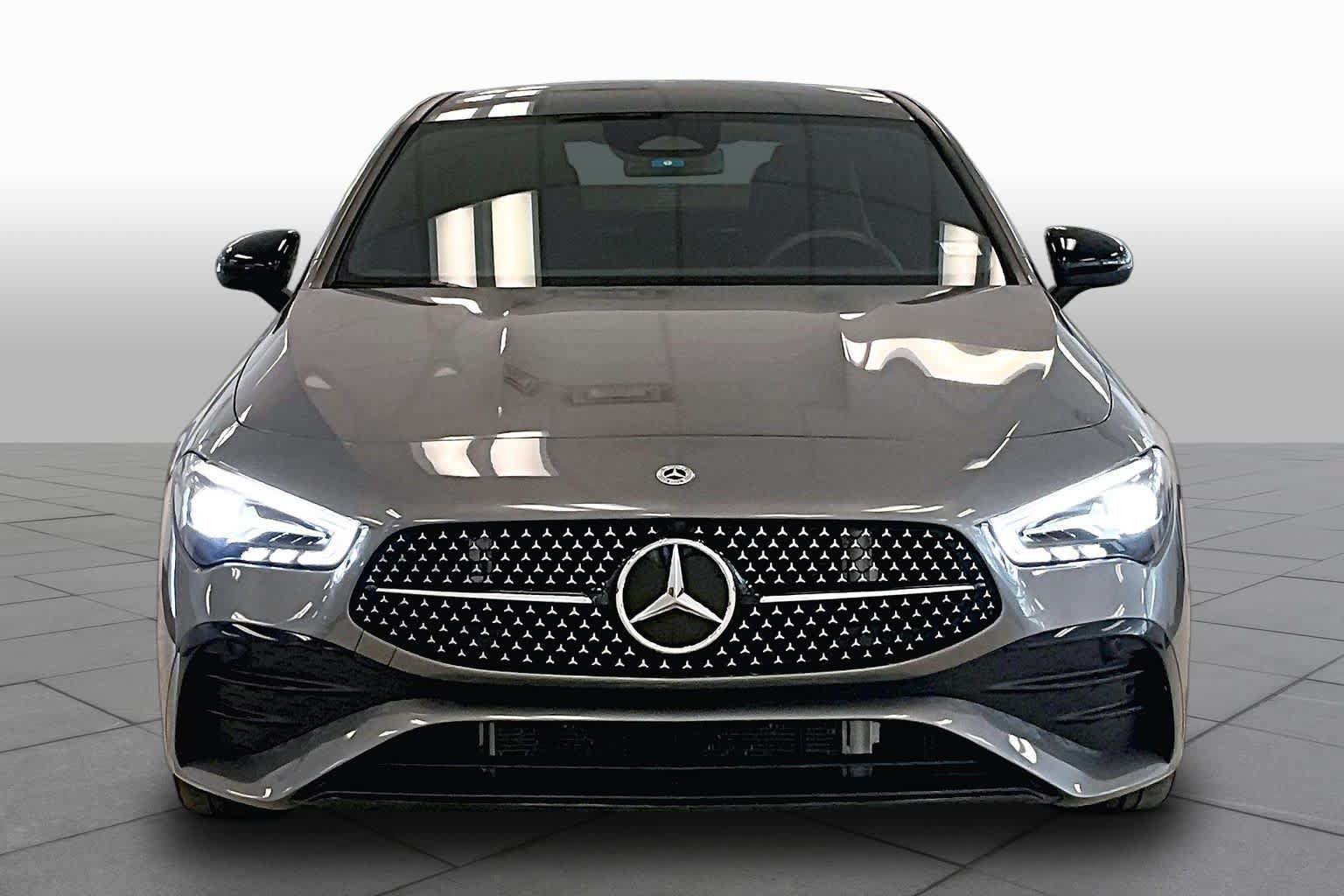 Used 2025 Mercedes-Benz CLA 250 4MATIC image 3