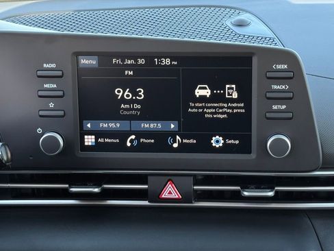 New 2026 Hyundai Elantra SE image 12