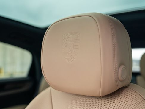 New 2026 Porsche Cayenne S AWD/4WD image 13