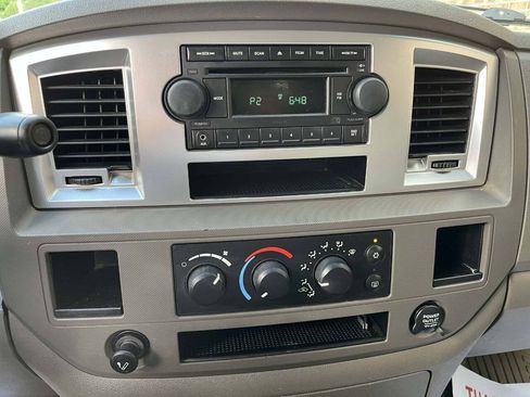 Used 2007 Dodge Ram 1500 Truck SLT RWD image 13