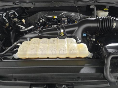 Used 2023 Ford F150 Lariat w/ Equipment Group 502A High image 21