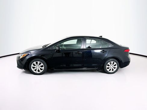 Used 2024 Toyota Corolla LE image 4