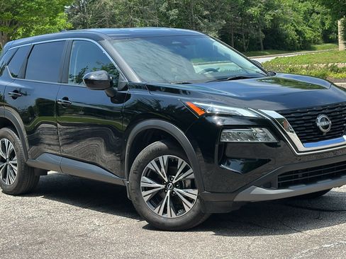 Certified 2023 Nissan Rogue SV AWD/4WD image 1