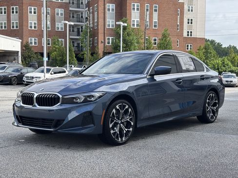 Used 2026 BMW 330i xDrive Sedan w/ Convenience Package AWD/4WD image 2