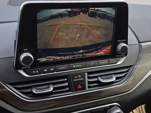 Certified 2024 Nissan Altima 2.5 SV image 21