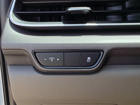 New 2026 Kia Carnival EX FWD image 29