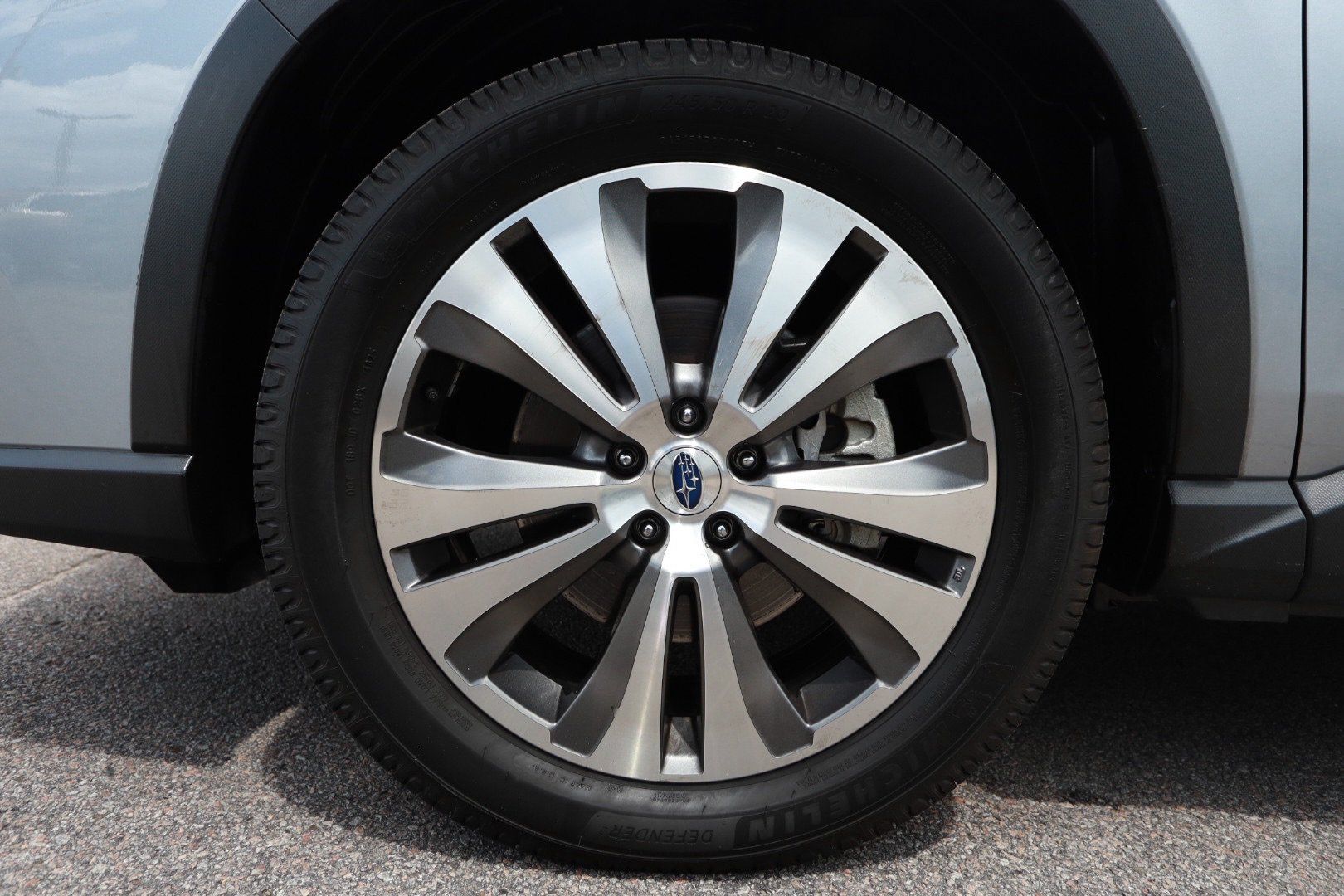 Used 2019 Subaru Ascent Limited AWD/4WD image 9