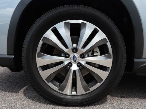 Used 2019 Subaru Ascent Limited AWD/4WD image 9