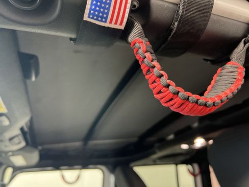 Used 2023 Jeep Wrangler Unlimited Rubicon w/ Cold Weather Group image 24