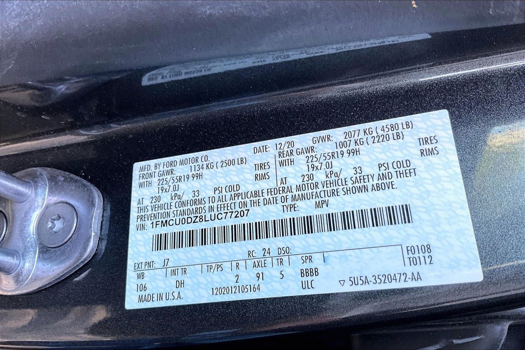 Used 2020 Ford Escape Titanium FWD image 36
