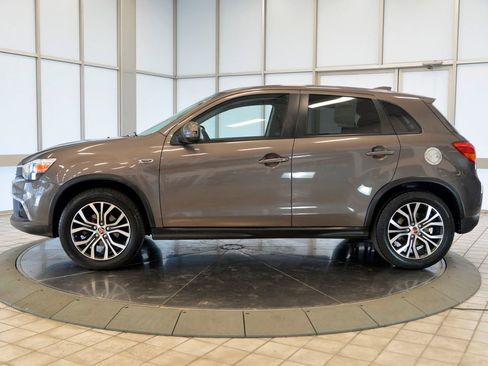 Used 2017 Mitsubishi Outlander Sport ES image 5