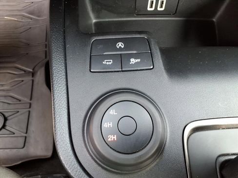 Used 2020 Ford Ranger XLT w/ Equipment Group 301A Mid image 17